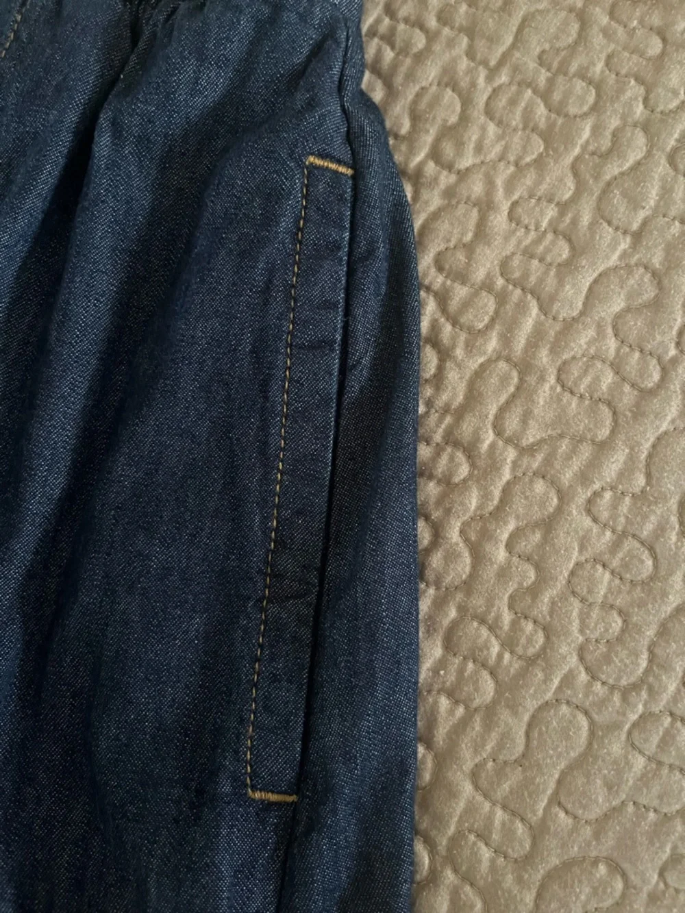 FREE ASSEMBLY Classic Dark Blue Denim Pleated Skirt - Picture 7 of 12